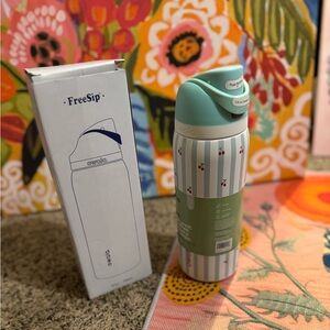 Owala FreeSip Cherry Blossom Water Bottle